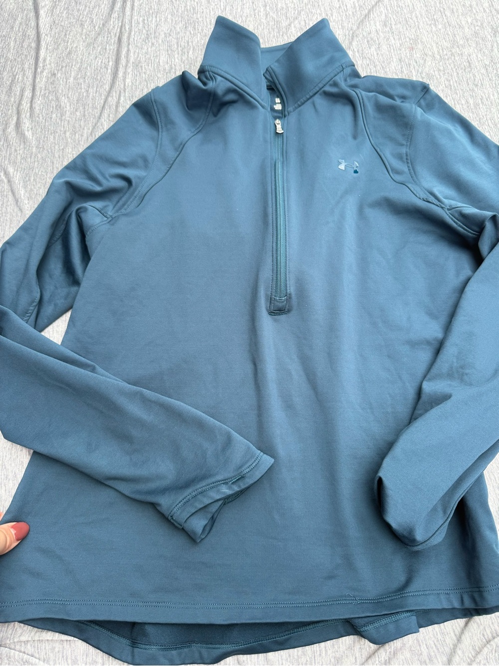 Under Armour woman’s Teal 1/4 Zip Pullover Jacket